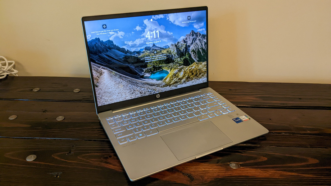 HP Pavilion Plus 14 Reflect